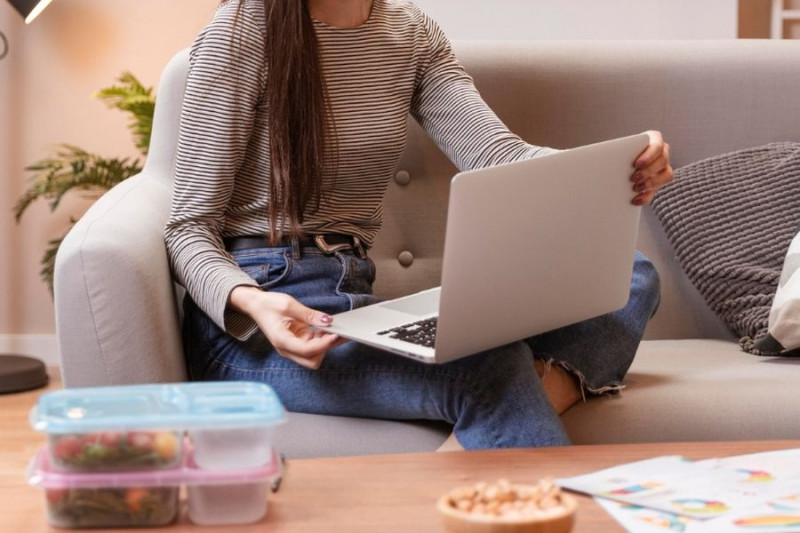 Ponad milion deklaracji podatkowych złożonych online w dwie doby